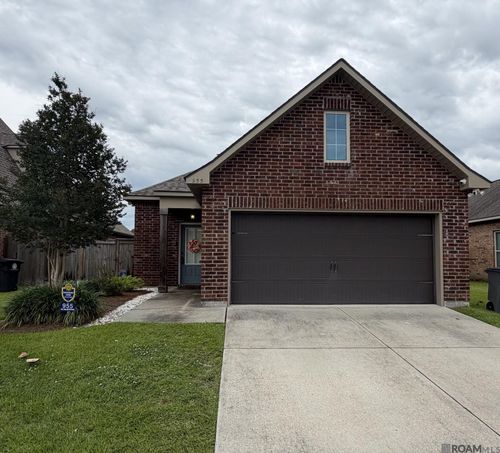 955 Shadow Bluff Dr, Baton Rouge, LA, 70820-2905 | Card Image