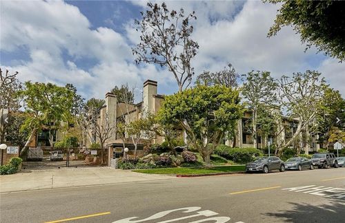 109-8675 Falmouth Ave, Playa del Rey, CA, 90293-7884 | Card Image