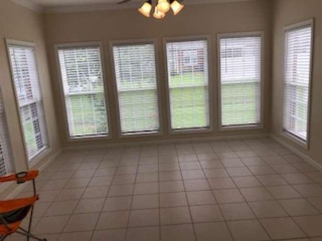 137 Regency Row Sw, Condo with 2 bedrooms, 2 bathrooms and null parking in Calhoun GA | Image 4