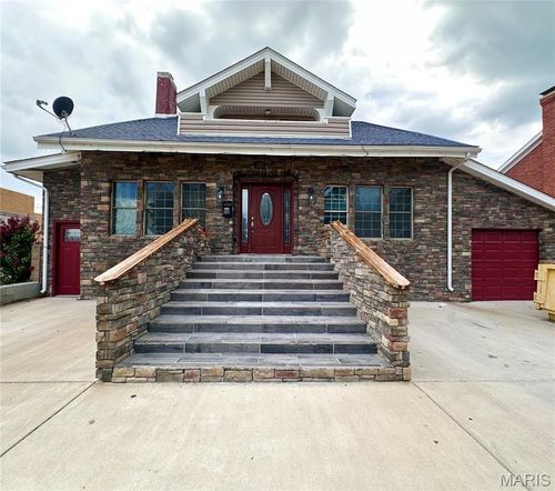 203 N Kingshighway St, Sikeston, MO, 63801-4101 | Card Image