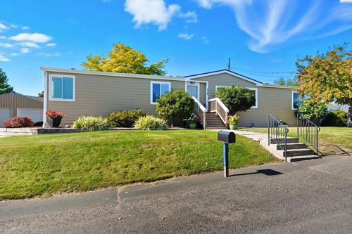 712 S Hillcrest Dr, Colfax, WA, 99111-9519 | Card Image