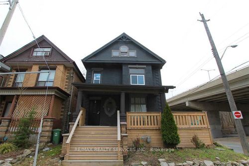 2 Webber Ave, Hamilton, ON, L8N1W3 | Card Image