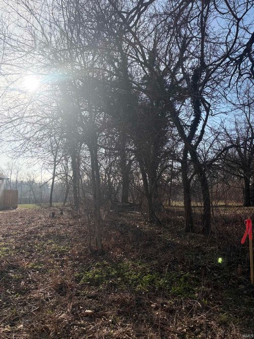 826 Emily St, Michigan City, IN, 46360-2443 | Card Image