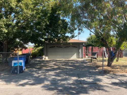 1421 Stephanie Ave, Sacramento, CA, 95838-3645 | Card Image