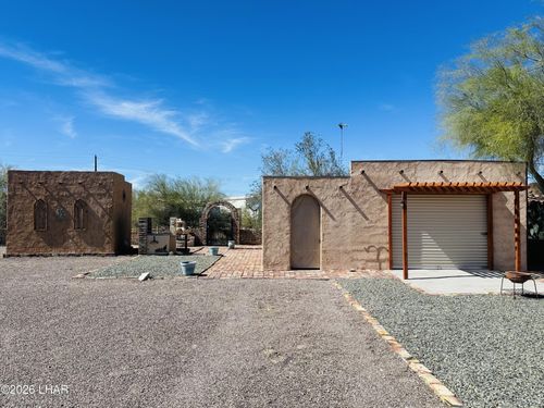 200 N Moon Mountain Ave, Quartzsite, AZ, 85346-0589 | Card Image