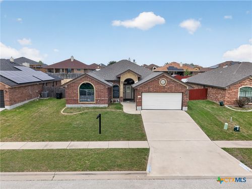 2805 Traditions Dr, Killeen, TX, 76549-5889 | Card Image