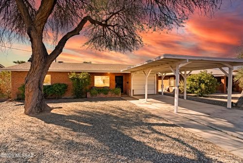 639 N Benton Ave, Tucson, AZ, 85711-7009 | Card Image