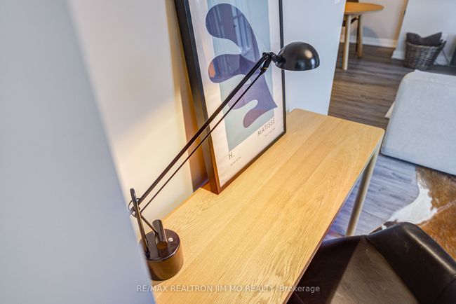 811 - 50 Ordnance St, Condo with 3 bedrooms, 2 bathrooms and 1 parking in Toronto ON | Image 25