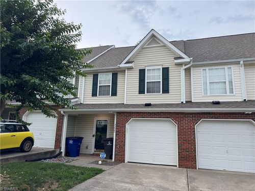 3225 Manchester Ave, Winston-Salem, NC, 27103-5771 | Card Image