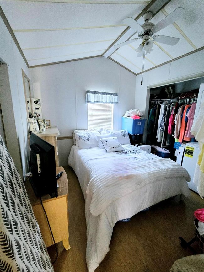 13841 Se 125 Th Ter, House other with 2 bedrooms, 1 bathrooms and null parking in Okeechobee FL | Image 11