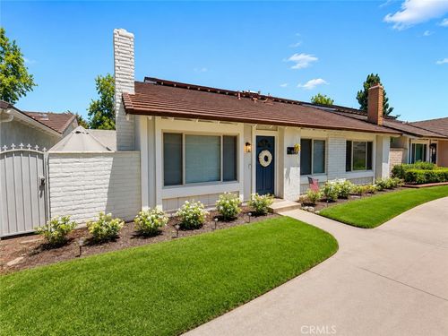 1913 W Wakeham Pl, Santa Ana, CA, 92704-7147 | Card Image