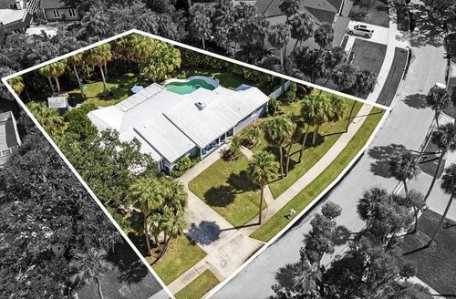 2606 S Hawthorne Cir, TAMPA, FL, 33629-7529 | Card Image