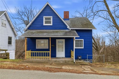 2322 Patterson Ave, Swissvale, PA, 15218-2231 | Card Image