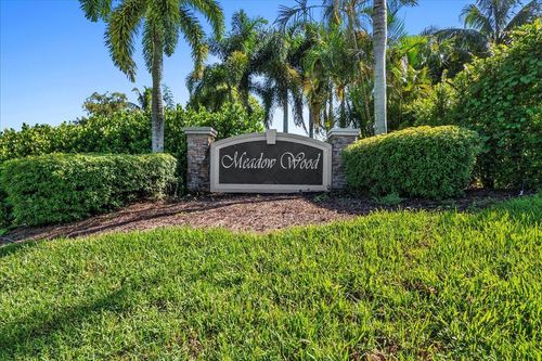 15575 Woodmar Ct, Wellington, FL, 33414-9053 | Card Image
