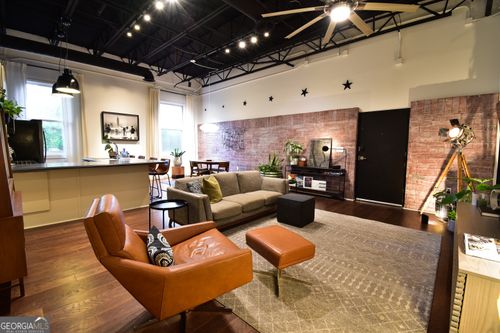 c-5097 Peachtree Rd, Chamblee, GA, 30341-3137 | Card Image