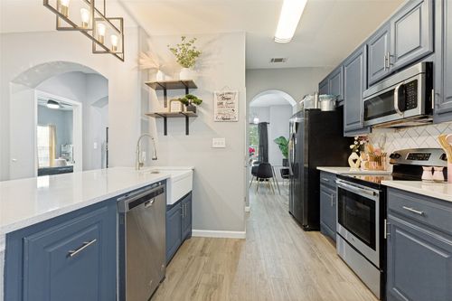 3616 Eagle Nest St, Fort Worth, TX, 76106-2100 | Card Image