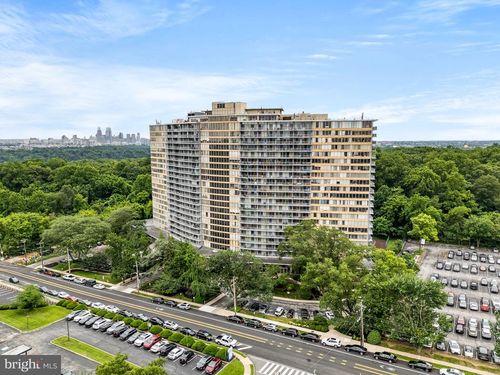11b-3900 Ford Rd, PHILADELPHIA, PA, 19131-2039 | Card Image