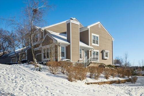 13 Spencer Ln, Bedminster, NJ, 07921-1642 | Card Image