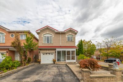 35 Sam Frustaglio Dr, House other with 3 bedrooms, 4 bathrooms and 4 parking in North York ON | Image 1