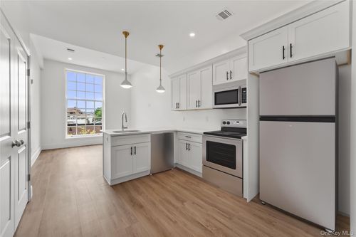 302-48 North Street, Middletown, NY, 10940 | Card Image