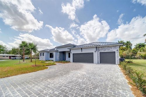 24440 Sw 209th Pl, Homestead, FL, 33031 | Card Image