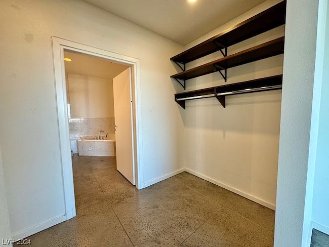 UNIT-916 - 900 Las Vegas Blvd, Condo with 1 bedrooms, 2 bathrooms and null parking in Las Vegas NV | Image 9