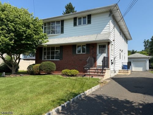 830-830 2nd St, Dunellen, NJ, 08812-1056 | Card Image