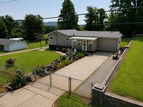 25 Wilson Ct, Monticello, KY, 42633-1137 | Card Image