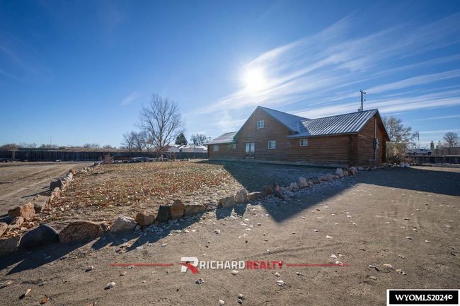 311 Bridge Ave, House other with 3 bedrooms, 2 bathrooms and null parking in Worland WY | Image 5