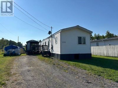 595 Blackburn Rd N, House other with 3 bedrooms, 2 bathrooms and null parking in Prince George BC | Image 1