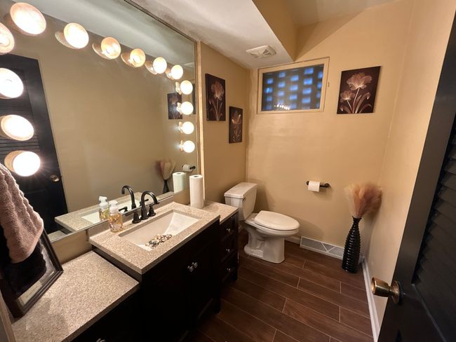 4202 Elm St, House other with 5 bedrooms, 5 bathrooms and 2 parking in East Chicago IN | Image 40