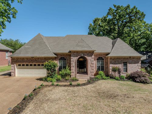 9650 White Spruce Dr, Lakeland, TN, 38002-9322 | Card Image