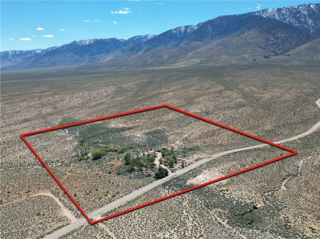 330 Sage Flats Dr, House other with 3 bedrooms, 2 bathrooms and 2 parking in Olancha CA | Image 48