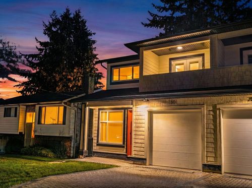 7801 116 St, Delta, BC, V4C5T7 | Card Image