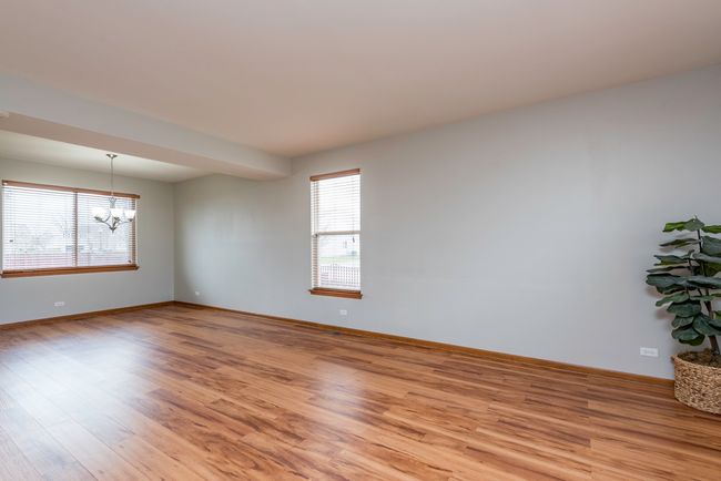 39251 Crofton Ln, House other with 4 bedrooms, 4 bathrooms and 2 parking in Beach Park IL | Image 7
