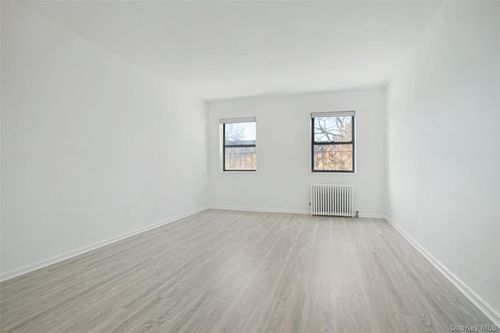 apt-3d-47 216th St, Bayside, NY, 11361-8001 | Card Image