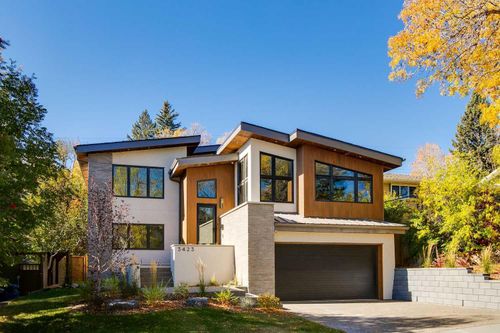 3423 23 St Nw, Calgary, AB, T2L0T8 | Card Image