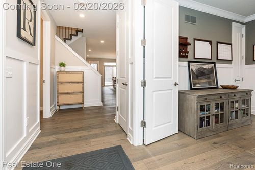 19-4165 Oak Arbor Ct, Oakland Twp, MI, 48306-1776 | Card Image