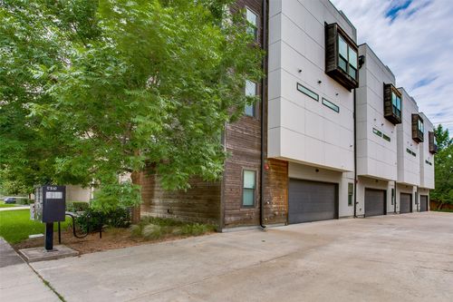 5806 Bryan Pkwy, Dallas, TX, 75206-8100 | Card Image