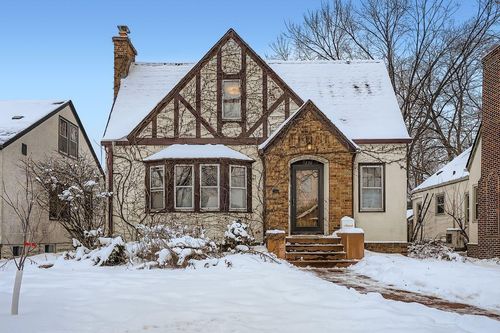 5238 34th Ave S, Minneapolis, MN, 55417-2112 | Card Image