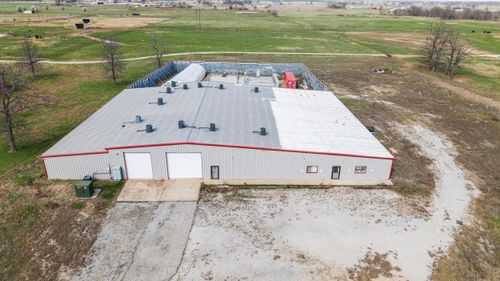 57530 E Highway 59, Fairland, OK, 74343-2340 | Card Image