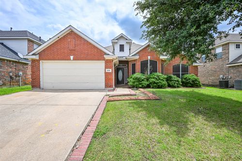 606 Primavera Drive, Arlington, TX, 76002 | Card Image