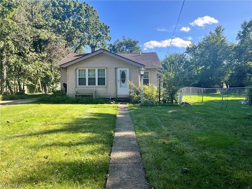 4638 Liberty Road, South Euclid, OH, 44121 | Card Image