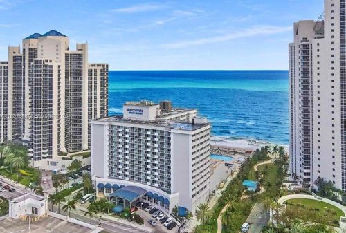 924-19201 Collins Ave, Sunny Isles Beach, FL, 33160-2202 | Card Image