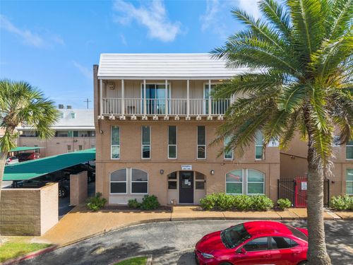 104-215 Post Office St, Galveston, TX, 77550-5601 | Card Image
