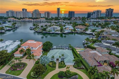 4459 Crayton Rd, NAPLES, FL, 34103-8528 | Card Image