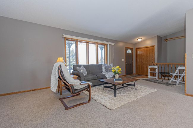 9-Living Room.jpg | Image 9
