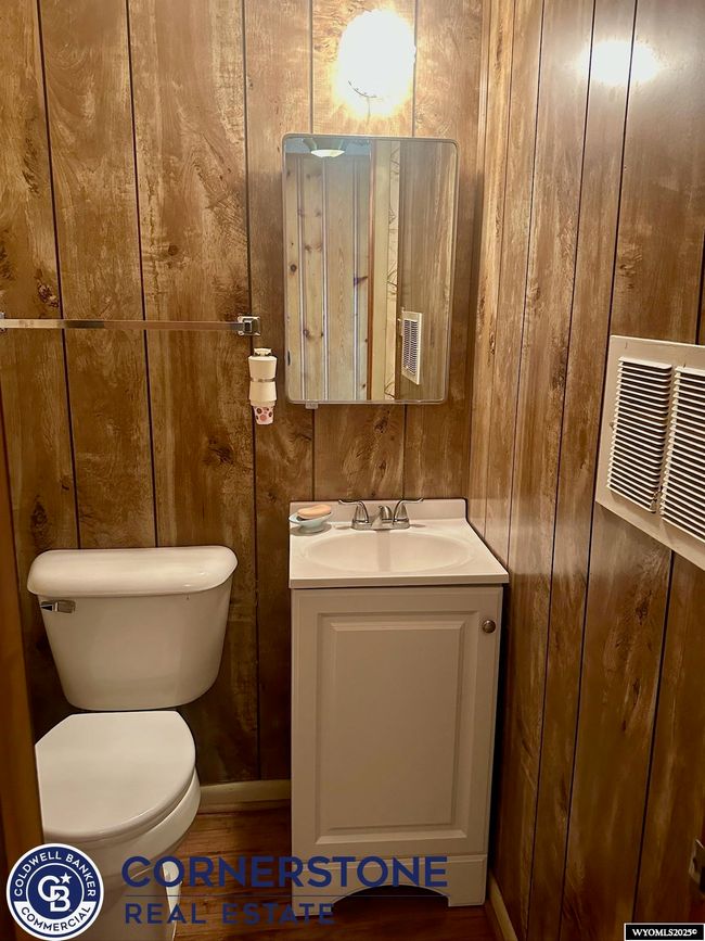 1819 S Washington St, House other with 3 bedrooms, 1 bathrooms and null parking in Casper WY | Image 19