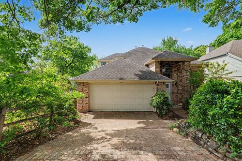 6701 Clear Springs Cir, Garland, TX, 75044-2826 | Card Image