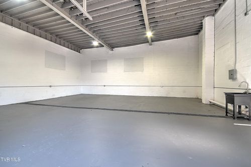 1100 5th St, Bristol, TN, 37620-4414 | Card Image